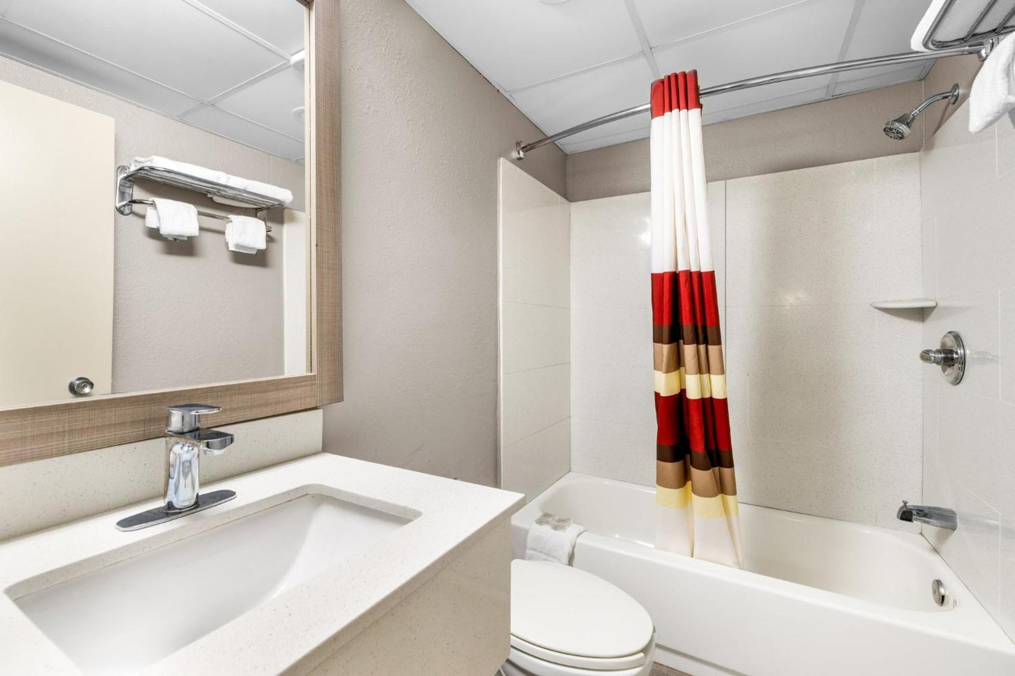 Red Roof Inn Ниагарски водопад Екстериор снимка